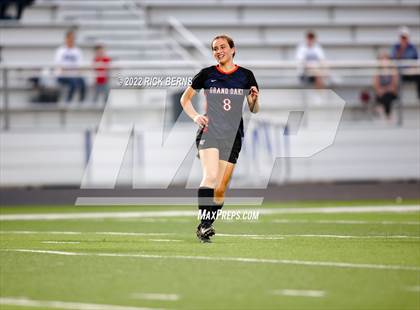 Thumbnail 3 in Grand Oaks vs College Park photogallery.