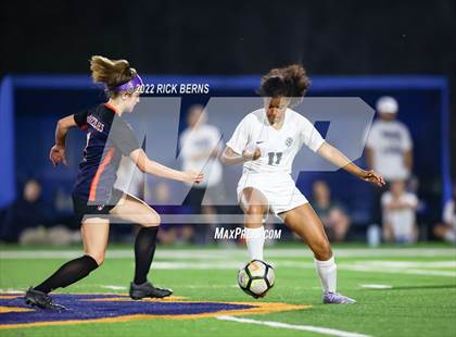 Thumbnail 3 in Grand Oaks vs College Park photogallery.