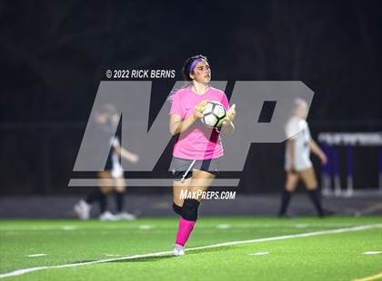 Thumbnail 3 in Grand Oaks vs College Park photogallery.