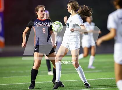 Thumbnail 2 in Grand Oaks vs College Park photogallery.