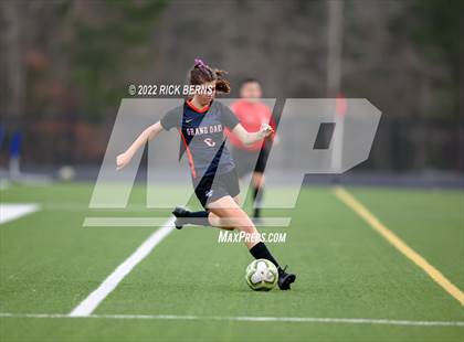 Thumbnail 3 in Grand Oaks vs College Park photogallery.