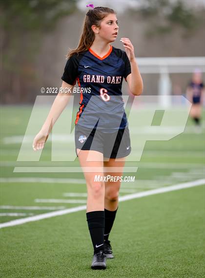 Thumbnail 1 in Grand Oaks vs College Park photogallery.