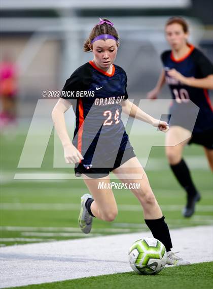 Thumbnail 1 in Grand Oaks vs College Park photogallery.