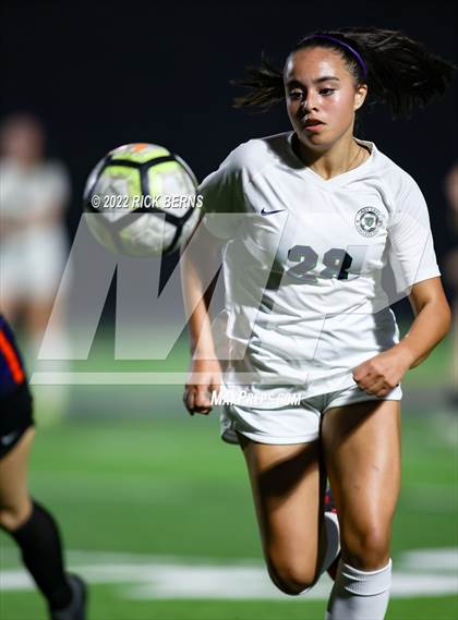 Thumbnail 1 in Grand Oaks vs College Park photogallery.