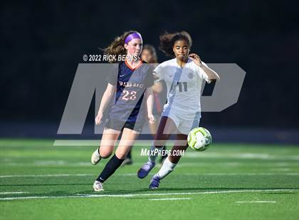 Thumbnail 2 in Grand Oaks vs College Park photogallery.