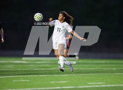 Thumbnail 1 in Grand Oaks vs College Park photogallery.