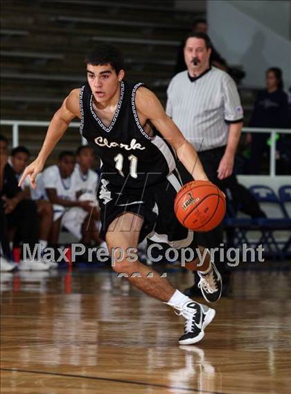 Thumbnail 1 in Dekaney [Andy] vs SA Clark (McDonald's Texas Invitational) photogallery.