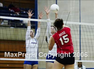Thumbnail 2 in Christian Brothers vs Ripon (SJS D4 Final) photogallery.