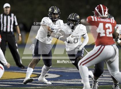 Thumbnail 2 in Mater Dei vs. St. John Bosco (CIF SS Open Division Final) photogallery.