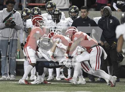 Thumbnail 1 in Mater Dei vs. St. John Bosco (CIF SS Open Division Final) photogallery.