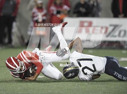 Thumbnail 3 in Mater Dei vs. St. John Bosco (CIF SS Open Division Final) photogallery.
