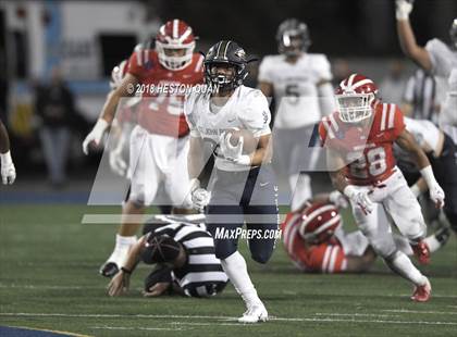 Thumbnail 3 in Mater Dei vs. St. John Bosco (CIF SS Open Division Final) photogallery.