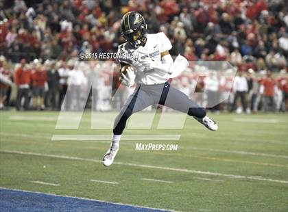 Thumbnail 1 in Mater Dei vs. St. John Bosco (CIF SS Open Division Final) photogallery.