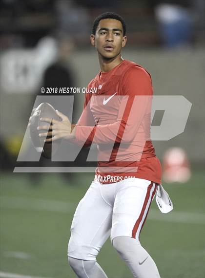 Thumbnail 3 in Mater Dei vs. St. John Bosco (CIF SS Open Division Final) photogallery.