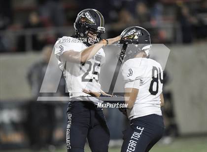 Thumbnail 3 in Mater Dei vs. St. John Bosco (CIF SS Open Division Final) photogallery.