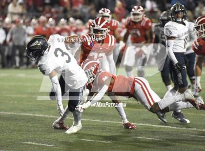 Thumbnail 1 in Mater Dei vs. St. John Bosco (CIF SS Open Division Final) photogallery.