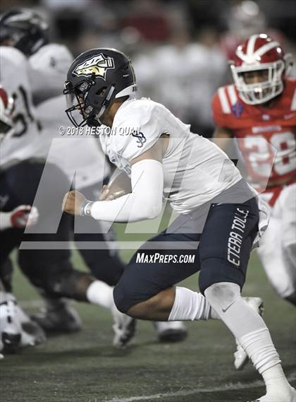 Thumbnail 2 in Mater Dei vs. St. John Bosco (CIF SS Open Division Final) photogallery.