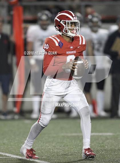 Thumbnail 2 in Mater Dei vs. St. John Bosco (CIF SS Open Division Final) photogallery.