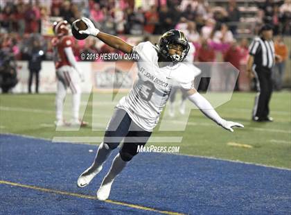 Thumbnail 3 in Mater Dei vs. St. John Bosco (CIF SS Open Division Final) photogallery.