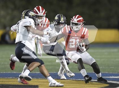 Thumbnail 3 in Mater Dei vs. St. John Bosco (CIF SS Open Division Final) photogallery.