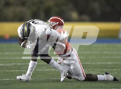 Thumbnail 3 in Mater Dei vs. St. John Bosco (CIF SS Open Division Final) photogallery.