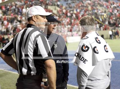 Thumbnail 3 in Mater Dei vs. St. John Bosco (CIF SS Open Division Final) photogallery.