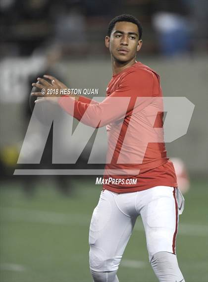 Thumbnail 1 in Mater Dei vs. St. John Bosco (CIF SS Open Division Final) photogallery.
