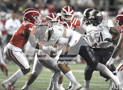 Thumbnail 3 in Mater Dei vs. St. John Bosco (CIF SS Open Division Final) photogallery.