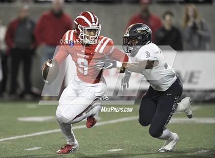 Thumbnail 3 in Mater Dei vs. St. John Bosco (CIF SS Open Division Final) photogallery.