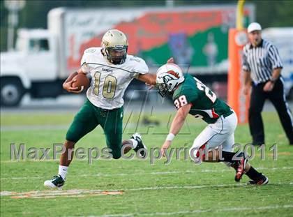 Thumbnail 3 in East Lincoln vs. Bandys photogallery.