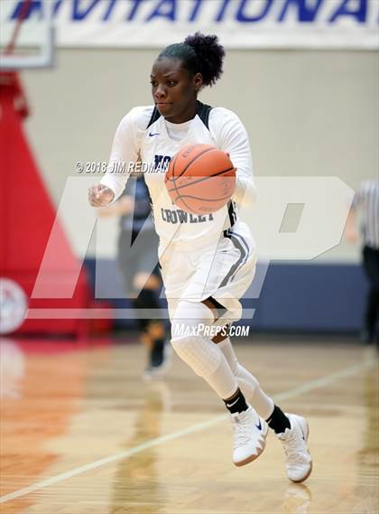 Thumbnail 1 in Clear Springs vs. North Crowley (McDonald's Texas Invitational) photogallery.