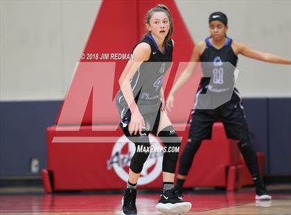 Thumbnail 2 in Clear Springs vs. North Crowley (McDonald's Texas Invitational) photogallery.