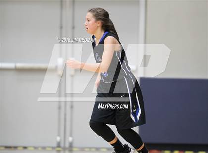 Thumbnail 2 in Clear Springs vs. North Crowley (McDonald's Texas Invitational) photogallery.