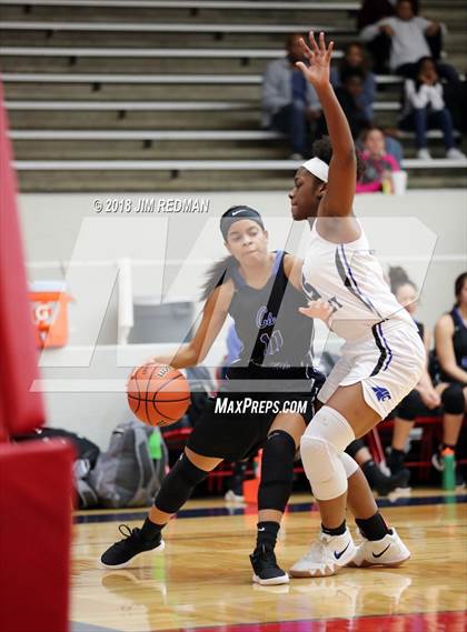 Thumbnail 1 in Clear Springs vs. North Crowley (McDonald's Texas Invitational) photogallery.
