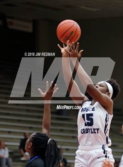 Thumbnail 2 in Clear Springs vs. North Crowley (McDonald's Texas Invitational) photogallery.