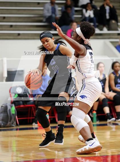 Thumbnail 1 in Clear Springs vs. North Crowley (McDonald's Texas Invitational) photogallery.