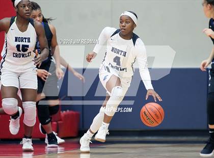 Thumbnail 3 in Clear Springs vs. North Crowley (McDonald's Texas Invitational) photogallery.
