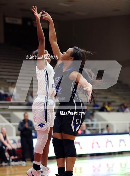 Thumbnail 2 in Clear Springs vs. North Crowley (McDonald's Texas Invitational) photogallery.
