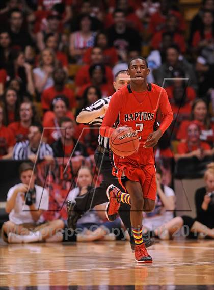 Thumbnail 3 in Eaglecrest vs. Mountain Vista (CHSAA 5A Final Four) photogallery.