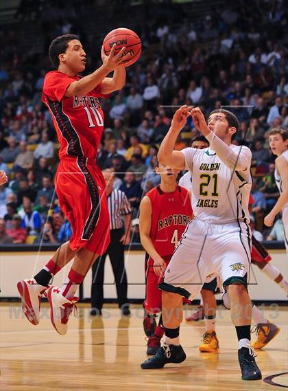 Thumbnail 2 in Eaglecrest vs. Mountain Vista (CHSAA 5A Final Four) photogallery.