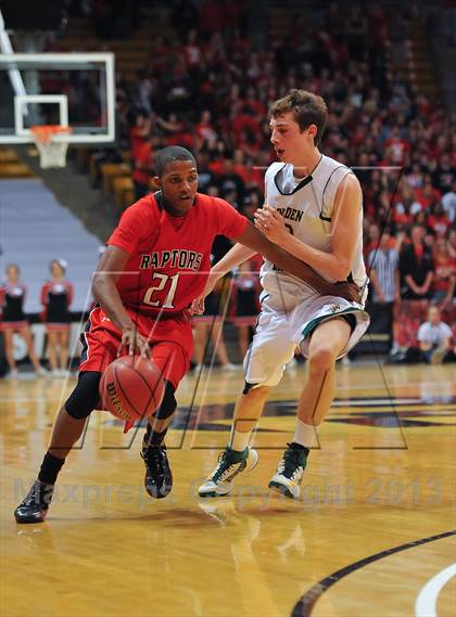 Thumbnail 1 in Eaglecrest vs. Mountain Vista (CHSAA 5A Final Four) photogallery.