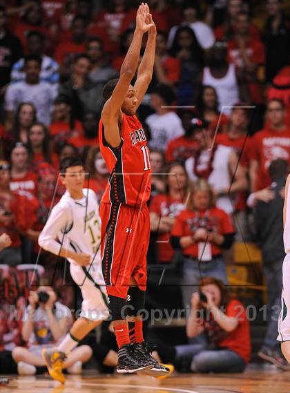 Thumbnail 1 in Eaglecrest vs. Mountain Vista (CHSAA 5A Final Four) photogallery.
