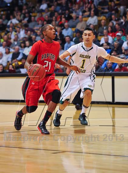 Thumbnail 3 in Eaglecrest vs. Mountain Vista (CHSAA 5A Final Four) photogallery.