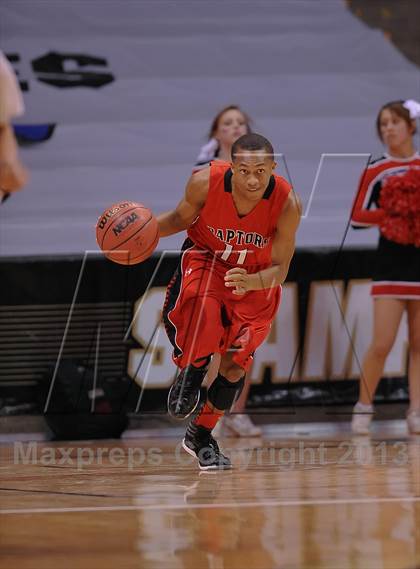 Thumbnail 1 in Eaglecrest vs. Mountain Vista (CHSAA 5A Final Four) photogallery.