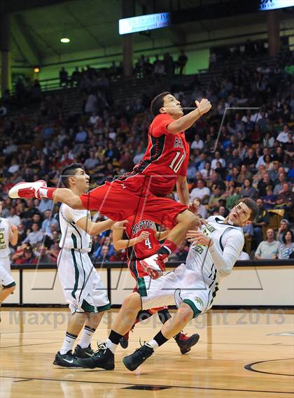 Thumbnail 3 in Eaglecrest vs. Mountain Vista (CHSAA 5A Final Four) photogallery.