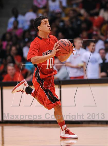 Thumbnail 3 in Eaglecrest vs. Mountain Vista (CHSAA 5A Final Four) photogallery.