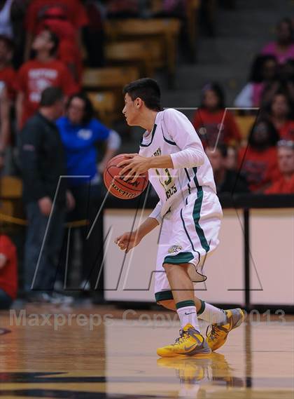 Thumbnail 2 in Eaglecrest vs. Mountain Vista (CHSAA 5A Final Four) photogallery.