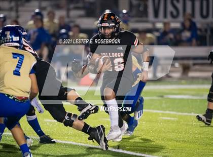 Thumbnail 2 in San Diego vs. Orange Grove (UIL 3A Bi-District Playoffs) photogallery.