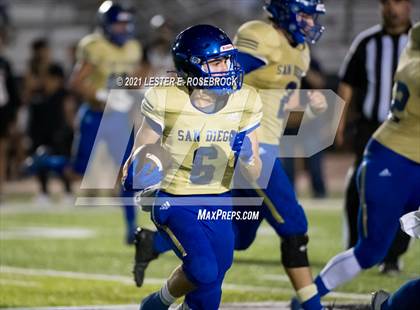 Thumbnail 2 in San Diego vs. Orange Grove (UIL 3A Bi-District Playoffs) photogallery.
