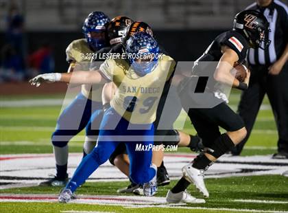 Thumbnail 2 in San Diego vs. Orange Grove (UIL 3A Bi-District Playoffs) photogallery.